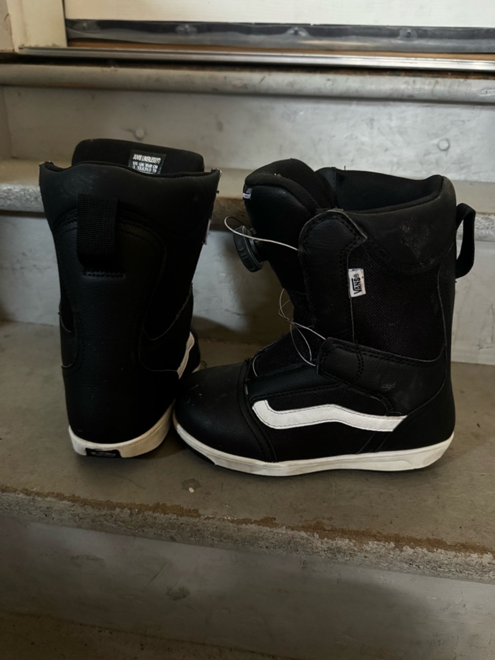 Vans Juve YT snowboard boots - Picture 4 of 4